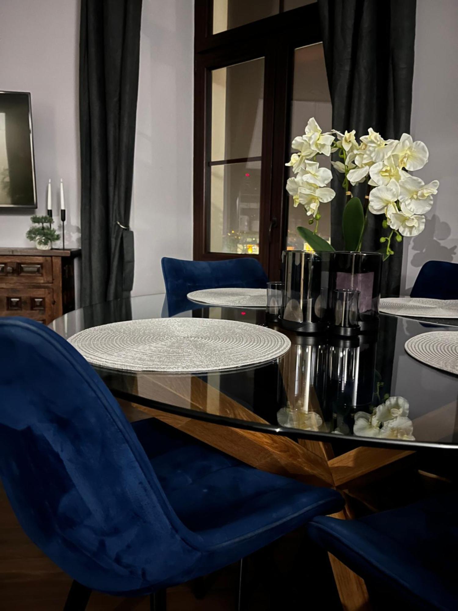 Apartamenty Luczkowskiego Z Widokiem Na Studnie 4 Chełm Exteriér fotografie