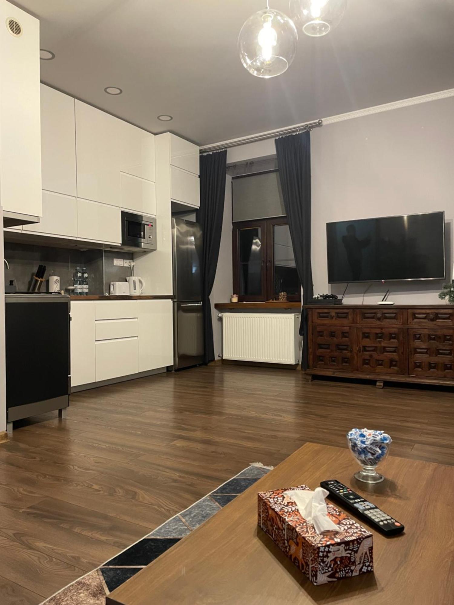 Apartamenty Luczkowskiego Z Widokiem Na Studnie 4 Chełm Exteriér fotografie